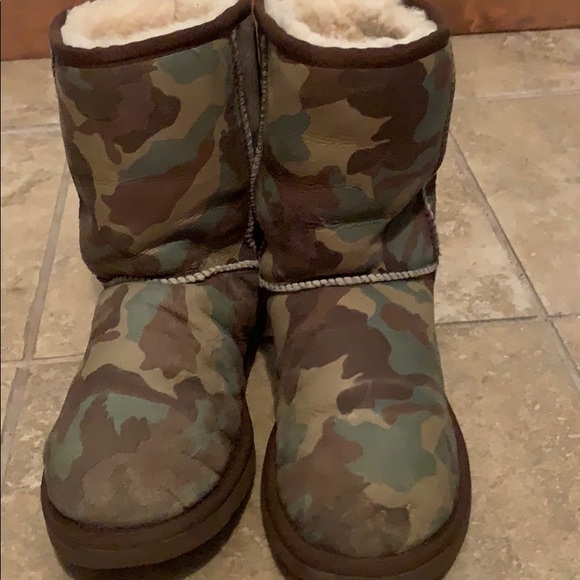 camo ugg style boots